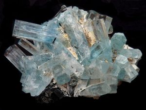 aquamarine gemstones