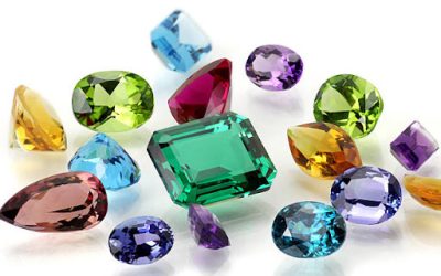 A Guide to Gemstone Cuts and Gem Shapes: Finding Your Favorite