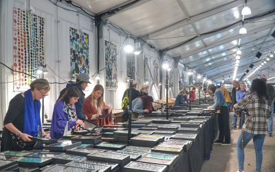 tucson-gem-show-floor